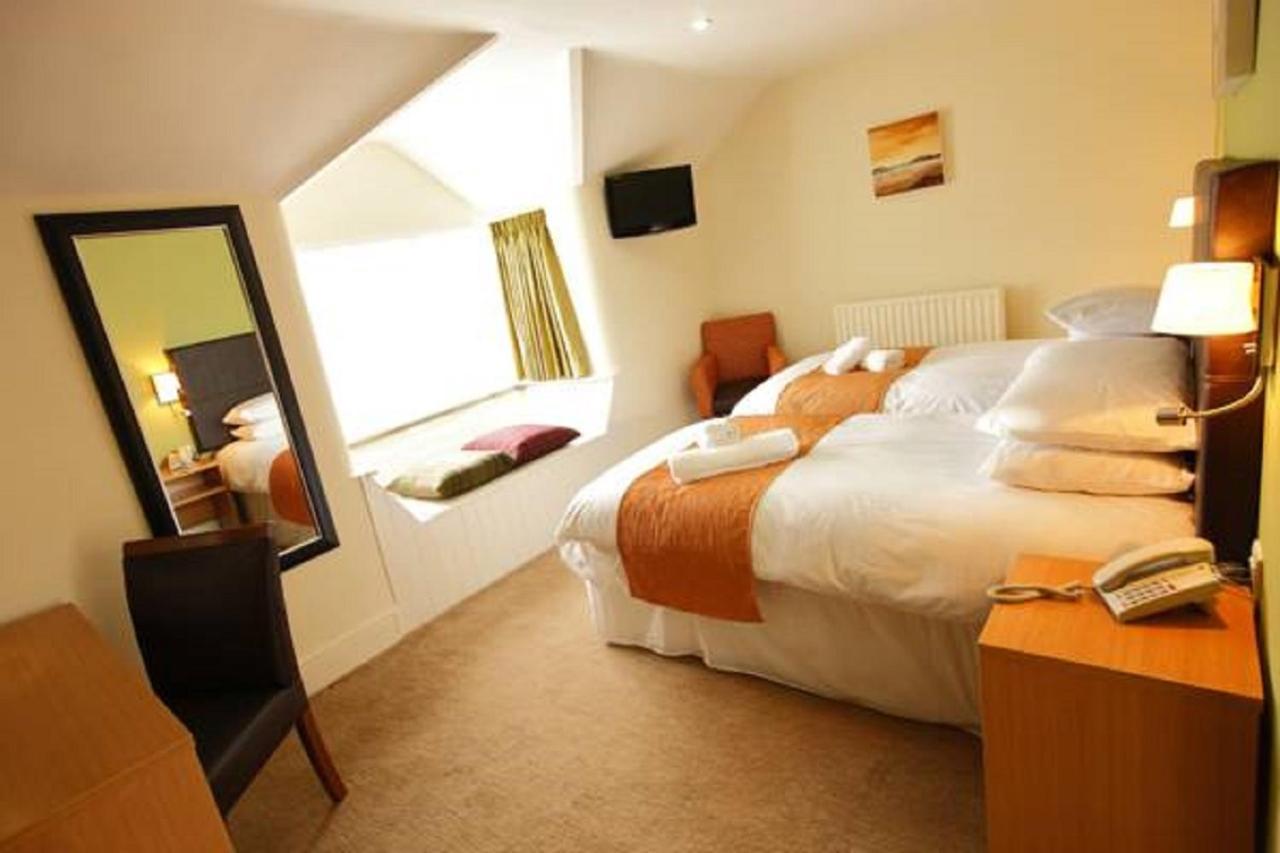 Rose And Crown Otel Porthcawl Dış mekan fotoğraf