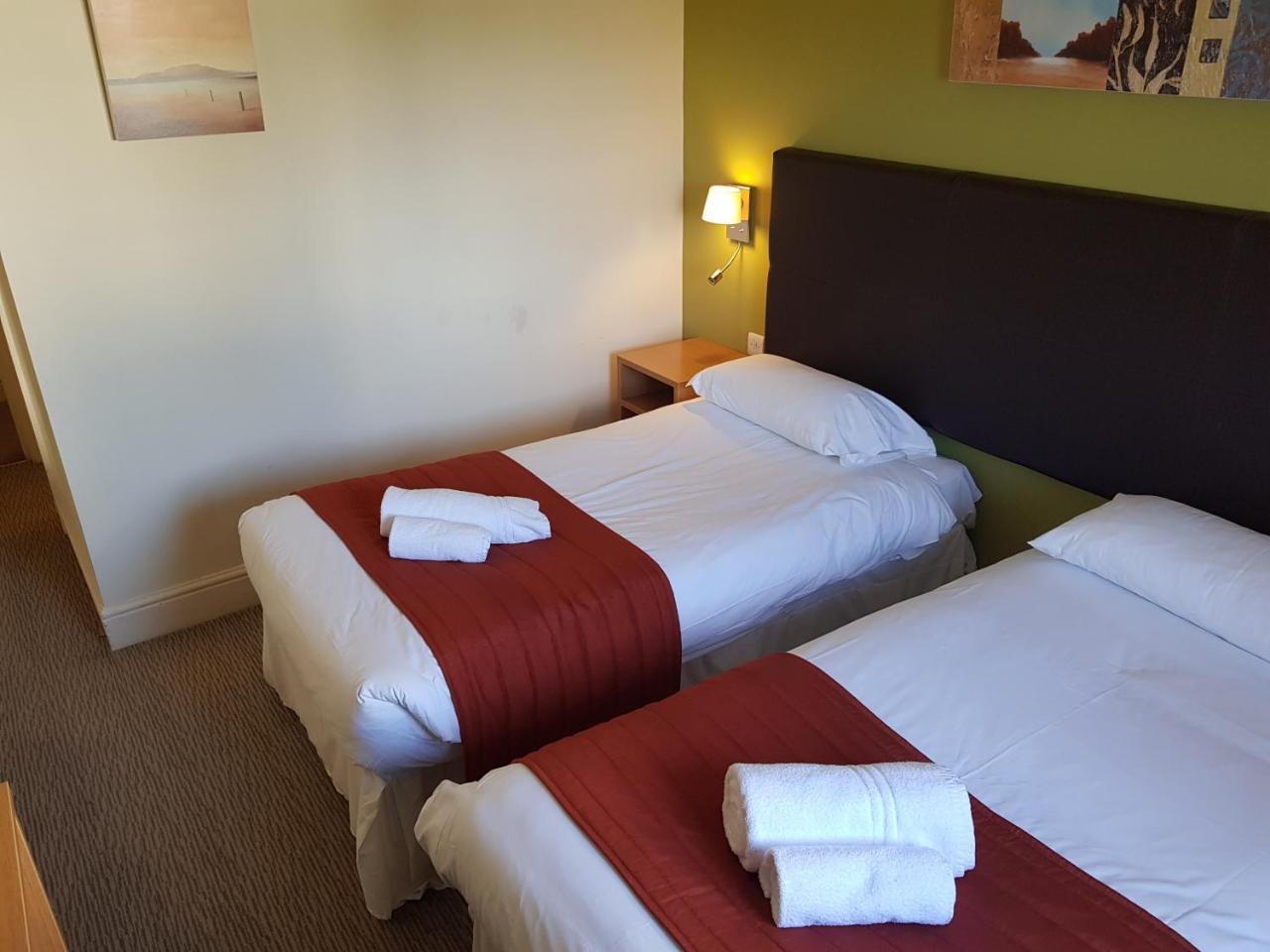 Rose And Crown Otel Porthcawl Dış mekan fotoğraf