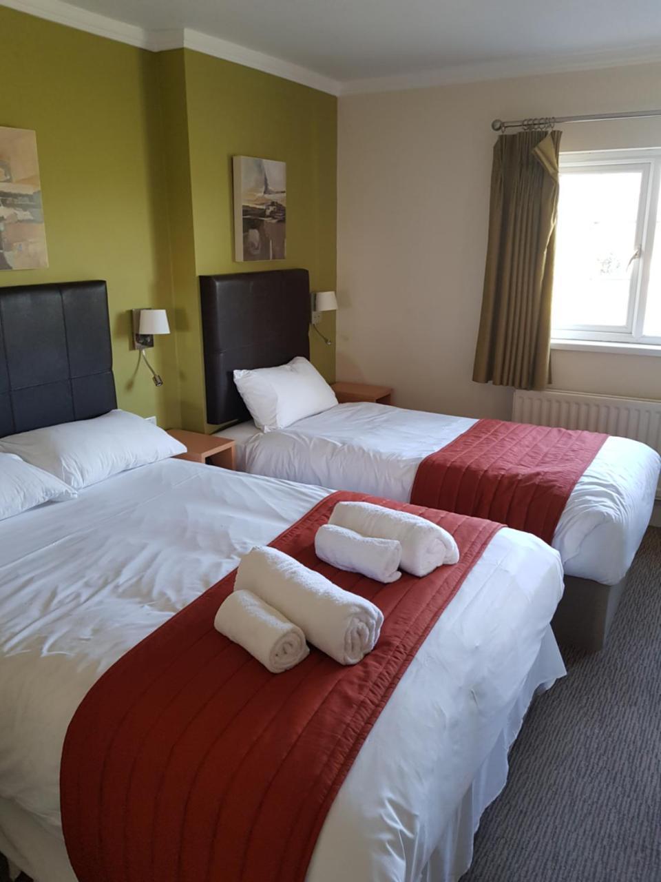 Rose And Crown Otel Porthcawl Dış mekan fotoğraf