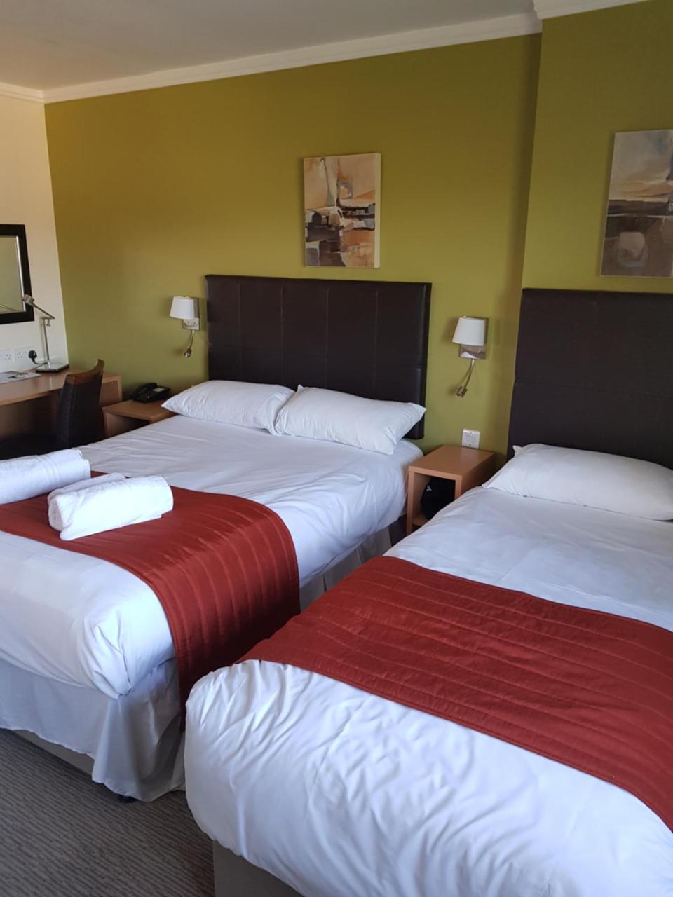 Rose And Crown Otel Porthcawl Dış mekan fotoğraf